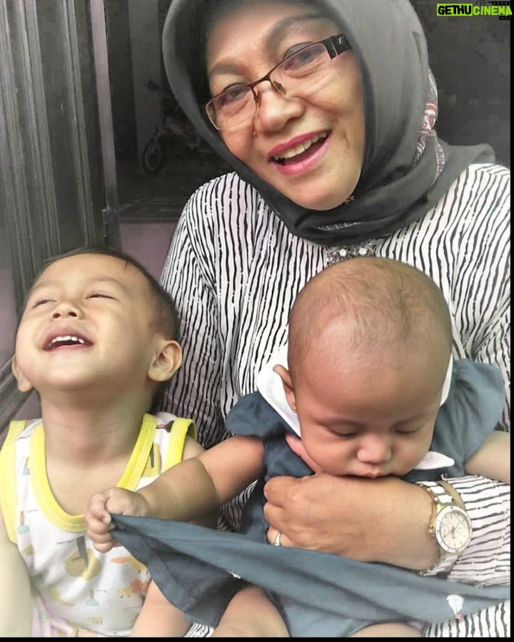 Babe Cabiita Instagram - Maaf ma aku terlambat... selamat 🙂