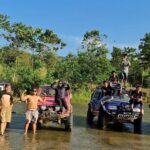 Babe Cabiita Instagram - Enak juga jd kurus, klo buka baju kayak penjaga pantai. #offroadhariini #pelepaspenat