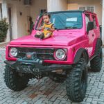 Babe Cabiita Instagram - Alhamdulilah mobil uda keluar bengkel. Yang atap jenong ada, yang trepes ada. Yang buat ke mall ada yang buat ke hutan ada. Menurut kelen keren yang mana? #blackpink #BebsLiquid