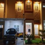 Babe Cabiita Instagram - View malam hari ini. Setelah dilihat-lihat, cakep juga ni rumah kayak rumah barby. Mengusung konsep STARNIS, begitu masuk, start langsung finish 😂