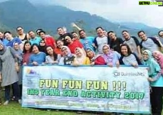 Babe Cabiita Instagram - Gowes itu harus FUN FUN FUN! Jangan slide sampai ahir karna itu merupakan inspirasi kami sampai membawa spanduk disegala tempat!