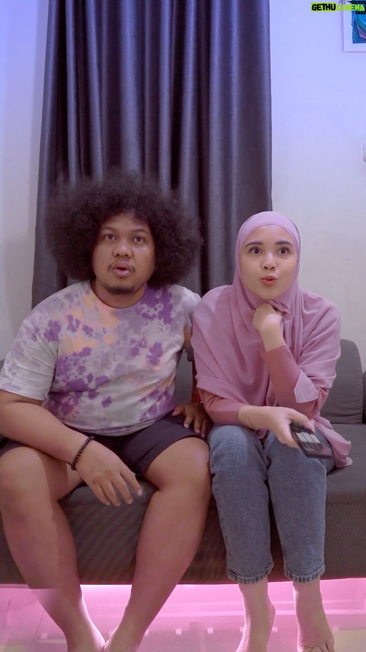 Babe Cabiita Instagram - Yey hari ini HIGLOSLIM uda bisa dibeli di shope dan ada harga khusus untuk hari ini tanggal DELAPAN DELAPAN, dan nnti malam kita bakal live jam 20.00 wib di akun shope higlo @higlo.official NAIS! Bakal ada bonus dan diskon gila gilaan!