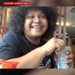 Babe Cabiita Instagram - Bismillahirrahmanirrahim.. dari dulu sudah sangat terobsesi dengan dadar, dan ahirnya sekarang bisa mewujudkan impian punya usaha dadar. Terimakasih @raditya_dika karna daridulu suka ngajak kulineran, dan tengkiu @kingabdi_jajanmercon yg sudah mau berkolaborasi menciptakan makanan DADAR yang benar benar spesial!!!! Nasi yg diolah dengan bumbu cinta, telor yg dikocok dengan nafsu, sambal yang pedas namun candu, semua menjadi satu di DADAR BREDAR!!! Doain yaak 🤲🏾