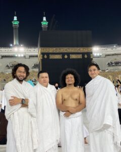 Babe Cabiita Instagram - Alhamdulillah, ini ceritanya ihram terlepas hilang pada saat berjuang mencium hajar aswad. Semoga yang belum ketanah suci mekah disegerakan dan dimudahkan jalannya. Amiin ya Rabbal alamin 🤲🏾
