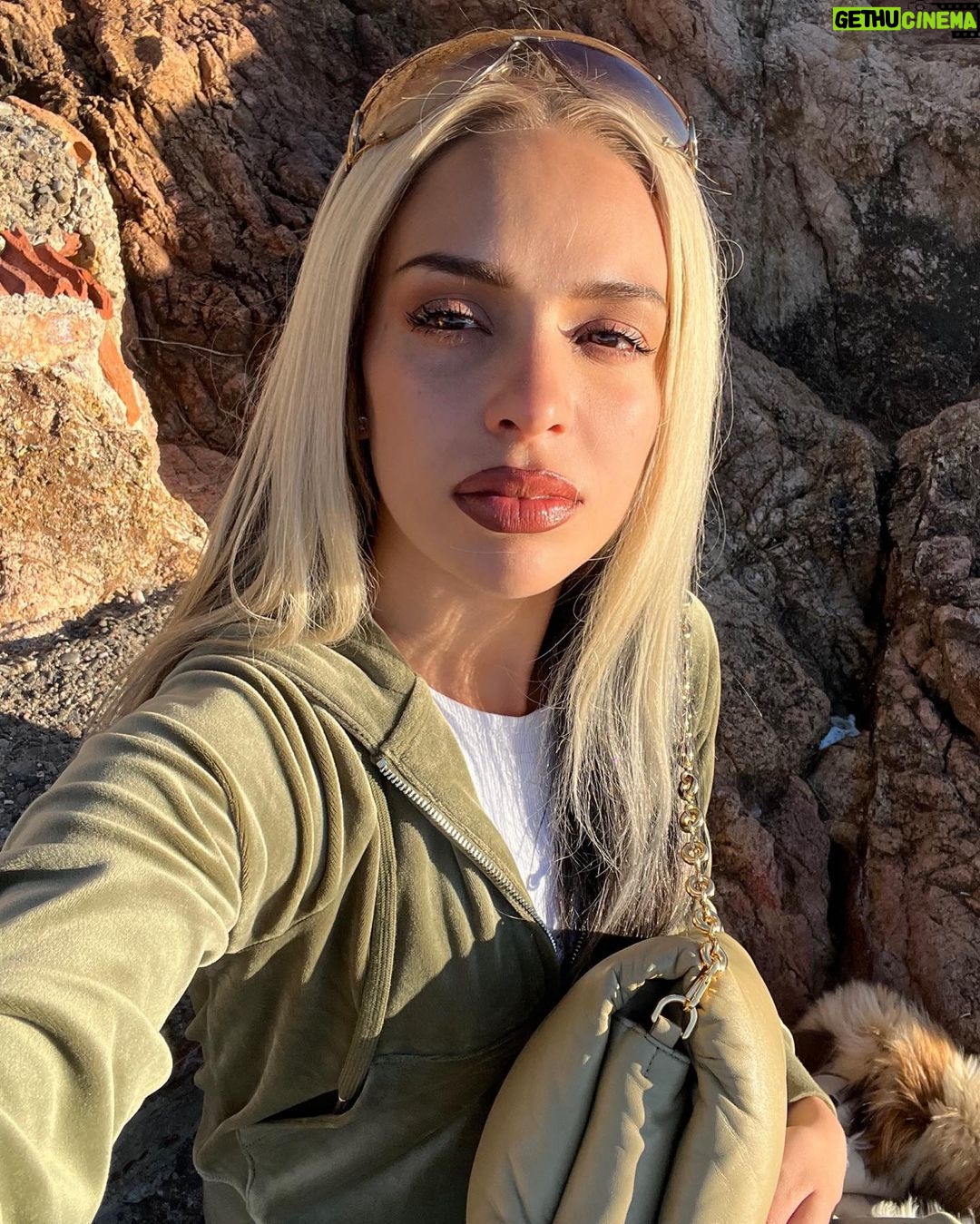 Bad Gyal Instagram - Dump súper random xk últimament me cuesta mucho hacer posts 😫