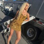 Bad Gyal Instagram - Thank you @jonathan.anderson @loewe for this custom 420 dress 🔥😍🍁 Gracias x la oportunidad de cantar chulo 💕 @latinamas MGM Grand Las Vegas