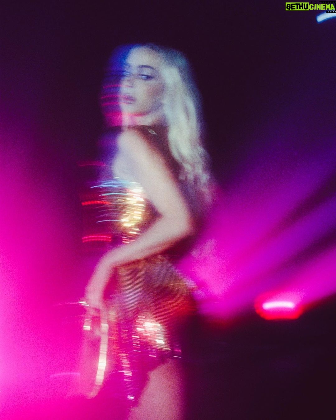 Bad Gyal Instagram - Look 2 del concierto en el sant Jordi 💗