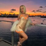 Bad Gyal Instagram - Kármica 💕💕💕 lo pasé muy bien celebrando el release de mañana será bonito ✨✨ Miami, Florida