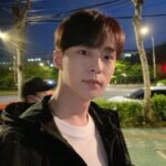 Bae In-hyuk Instagram – 단장의 무게는 무겁고
내 무게는 점점 가벼워지고
#치얼업