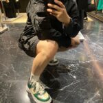 Bae In-hyuk Instagram – 간만에 마실🚶🏻‍♂️
#새신을신고뛰어보자팔짝 
#새옷을입고뛰어보자팔짝