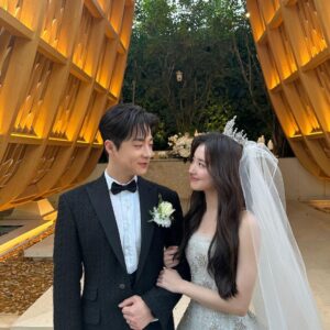 Bae In-hyuk Instagram - 그동안 열녀박씨 계약결혼뎐을 사랑해주시고 시청 해 주셔서 감사합니다
태하는 죽었지만 죽지 않았다!!!
사랑해요 여러분❤️