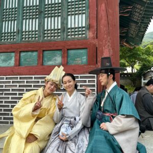 Bae In-hyuk Instagram - 그동안 열녀박씨 계약결혼뎐을 사랑해주시고 시청 해 주셔서 감사합니다
태하는 죽었지만 죽지 않았다!!!
사랑해요 여러분❤️