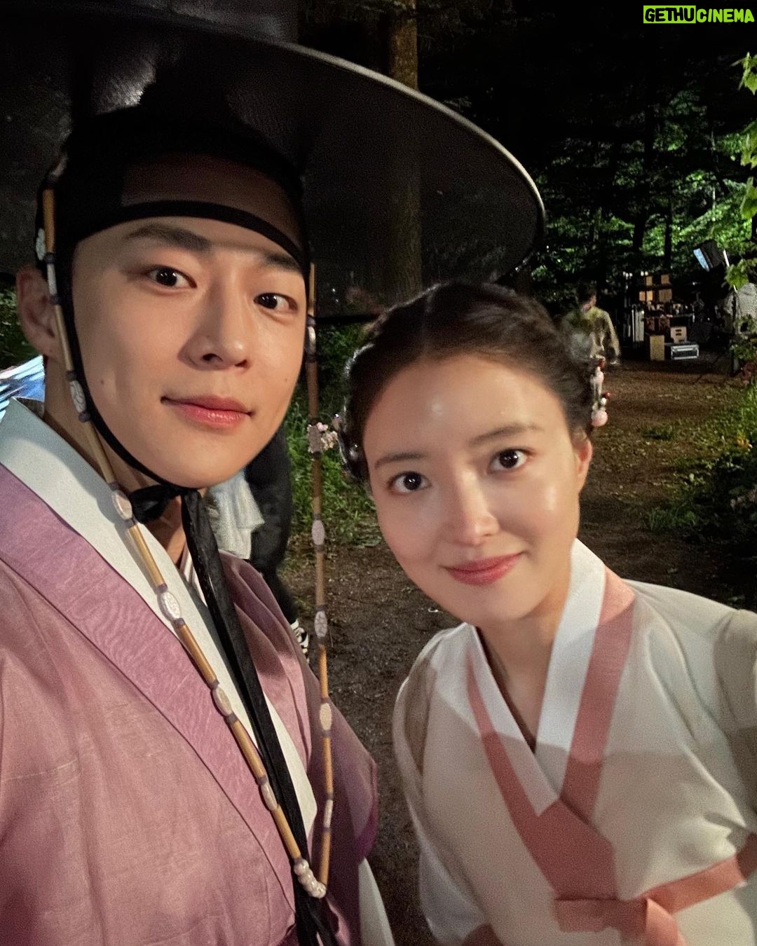 Bae In-hyuk Instagram - 드디어 오늘 밤 9시50분 #MBC 에서 첫방송 합니다🫶 많은 관심 부탁드려요🖤 오직 @viki 에서 #열녀박씨계약결혼뎐 #TheStoryOfParksMarriageContract #Viki ❤️