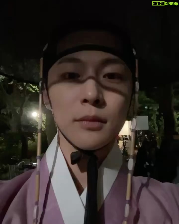 Bae In-hyuk Instagram - 드디어 오늘 밤 9시50분 #MBC 에서 첫방송 합니다🫶 많은 관심 부탁드려요🖤 오직 @viki 에서 #열녀박씨계약결혼뎐 #TheStoryOfParksMarriageContract #Viki ❤️