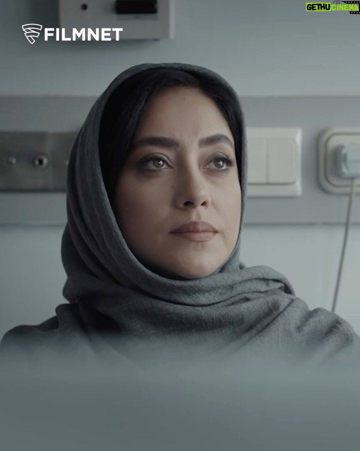 Bahare Kianafshar Instagram - . احساس میکنم از هر طرف دارم محاصره میشم! کمتر از ۱۲ ساعت تا انتشار قسمت نهم «قهوه ترک» هر چهارشنبه ۸ صبح سریال «قهوه ترک» را به تهیهکنندگی محمد شایسته و کارگردانی علیرضا امینی در «فیلمنت» ببینید. @filmnetnews @ghahveyetork.official @mohamad.shayesteh @alirezaamini_official_