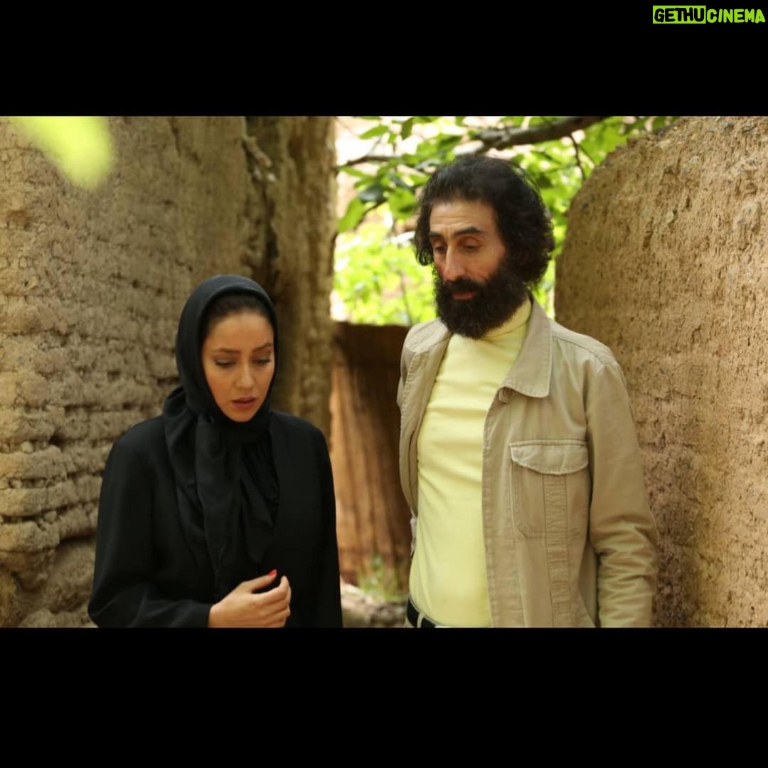 Bahare Kianafshar Instagram - . ادامه سفر فیلم سینمایی #رویای_سهراب در جشنواره های جهانی . #فستیوال #فیلم #مسکو فیلم سینمایی رویای سهراب به کارگردانی علی قوی تن در فستیوال فیلم مسکو به نمایش در می آید. دومین حضور بین المللی فیلم سینمایی رویای سهراب پس از فستیوال هند در فستیوال فیلم مسکو در تاریخ ۲۲تا ۲۹ اوریل ۲۰۲۱ میباشد. این فیلم درباره پاره ای از عاشقانه های زندگی شاعر و نقاش محبوب معاصر ایران #سهراب_سپهری است. بازیگران اصلی فیلم رویای سهراب : بهاره کیان افشار، مهدی سلطانی، لاله اسکندری، ترلان پروانه و علی قوی تن