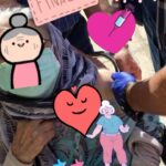 Bahare Kianafshar Instagram - . خیلی اهل تولد بازی نیستم ولی دهم اردیبهشت به هر حال متفاوته و برام وقتی مهم و خواستنی میشه که محبتهای خالصانه و قشنگ شما رو دریافت میکنم وگرنه تو این دو تولد اخیر با این اوصاف بیماری و شرایط بد اقتصادی نمیشه از ته دل شاد بود به هر حال اگر بواسطه روز تولدم اگر فرصت تنها یک ارزو داشته باشم ارزوم سلامتی همه مردم و خلاصی از شر کابوس این ویروس بی رحمه که قطعا تنها بواسطه زدن واکسن اتفاق میفته و واکسن زدن هم بواسطه سرعت عمل افراد مسئول و دلسوز مملکت؛ پس دعا میکنم که هر چه زودتر این ممکن فراهم شه🙏🏼 . در کنار پیامهای زیبا و استوری و پستهای پر از ذوق و خلاقیت و قشنگ تون که بخش دلچسبش از طرف هوادارای عزیزم با یه عالمه هنرمندی بود چند تا هدیه عالی هم دریافت کردم که اولیش این بود که روز تولدم مادربزرگ عزیزم واکسن زد😍 دومیش سه اصله نهالی که به نام من کاشته شد و تقدیم به زمین عزیز🍀 این فرهنگ هدیه یکی از دلچسب ترین اتفاقات ممکنه👌🏼 و یکی دیگه اش این که بخشی از طرفدارای نازنینم با جمع اوری مبالغ دلخواهشون و کمک اون به خیریه بهنام دهشپور جهت حمایت بیماران بی بضاعت مبتلا به سرطان منو از ته دل شاد کردن و نمیتونم براتون خوشحالی و حس شوق و شعفم و توصیف کنم و فقط میتونم بگم عاشقتونم❤️🌹 همیشه نقطه های هرچند کوچک اما نورانی مهربانی در زندگی نمیذاره امید گم بشه... و ما تنها با امید زنده ایم و بس👌🏼 . @behnamcharity @maryam.damavandi.md @asalmoj73 ‏@baharekianafshar_zynab ‏@bahare_harir ‏@baharekianafshar_ava ‏@baharekianafshar.sara ‏@baharekianafshar_setayesh ‏@Baharehkianafshar_mohadeseh ‏@_baharekianafshar_baran ‏@Bahare_fantastic ‏@bahare__negin ‏@baharekianafshar_nazgol ‏@bahare_fnp ‏@baharekianafshar_behnam ‏@pardis_pourabedini_mobina ‏@baharekianafshar.cute ‏@baharekianafshar_hadis ‏@baharekianafshar.kiana ‏@baharekianafshar__bahare ‏@bahareh.kianafshar.62 ‏@baharekianafshar._.zariii ‏@bahare_leman ‏@baharekianafshar.hossein ‏@baharekianafshar._.ghazal ‏@baharekianafshar__sara ‏@baharekianafshar.aida ‏@baharekianafshar___mahla5 ‏@baharekianafshar_fan_a ‏@bahare_k.a_mahdi ‏@Baharekianafshar_parsa ‏@baharekianafshar_negar_ ‏@baharekianafshar.houmanseyedi ‏@mj_che78 ‏@fan_baharekianafshar ‏@baharekianafshar_narrges