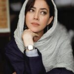 Bahare Kianafshar Instagram - . نشست غیر مجازی فیلم سینمایی #بی_وزنی به کارگردانی:مهدی فرد قادری در کافه هفت با رعایت کامل پروتکلهای بهداشتی... . اکران فیلم به زودی به صورت مجازی . . عکسها روح الله حسین زاده
