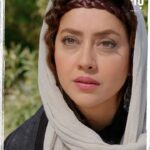 Bahare Kianafshar Instagram - . . سكانسى از «سگ بند» پرفروش ترين فيلم نوروز ١٤٠١ فيلم سينمايى «سگ بند» به کارگردانی مهران احمدی و تهیه کنندگی محمدحسین قاسمی هم اكنون در سينماهاى سراسر كشور اگر هنوز موفق به تماشاى اين فيلم نشده ايد به سينماهاى سراسر كشور مراجعه كنيد ‏@sagbandmovie