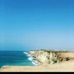 Bahare Kianafshar Instagram - اولین سفری که با درست شدن اوضاع ارزومه دوباره برم #چابهار زیبا و ارامشبخش و شگفت انگیزه با مردمانی بی نظیر... شما کجا رو دوست دارین دوباره ببینین؟ . . پاییز۹۸ #سیستان_بلوچستان بلوچستان-#ایران #iran #chabahar #mustseeiran #baharekianafshar @isaacdidevar