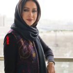 Bahare Kianafshar Instagram - . اخرین سری عکسهای روز اخر حضور در جشنواره فیلم #نمور . دلیل استوری و پست کردن تعداد زیادی عکسها به اشتراک گذاشتن هنر دوستان عکاسم که همیشه پرتلاش اند و مهربان کسایی که حتی با خطرات بیماری و محدودیتهای مختلف در جهت همراهی ما حضور دارند و بخش زیادی از ارتباط چهره ها و مردم نازنین با زحمت این عزیزان نازنین اتفاق میفته شاید از حوصله شما خارج باشه اما من اینکار و میکنم تا به نوعی قدردانی خودم رو بتونم نشون بدم عکاسان نازنین و خبرنگاران محترم از همه شما ممنونم🙏🏼😇❤️ . عکسها: نازی خوش اخلاق نازنینم @nazy_kh نسیم یوسفی عزیزم @nasimusefi غزل جان باقری @qazal_baqeri فاطمه رحمانی عزیز @fatarhm سپیده عبدالحی عزیز @sepide.abdolhay اقای عباس وردی @abbasvardi . جای مریم،سپیده،رومینا و چند عزیز دیگه…هم خیلی خالی بود🌺 @maryamrazavii @sepideh_sadatii @rominaparto . #بهاره_کیان_افشار #بازیگران #بازیگر #فیلم #ایرانی #baharehkianafshar #baharekianafshar #iraniangirl #iranianactress #i̇ran