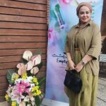 Bahare Rahnama Instagram – يه عمر از مادرم شنیده بودم :
 قوى بودن يعنى دوام آوردن…
ولى من دوست دارم به دخترم بگویم :
جان جهانم …
قدرت خیلی وقت ها  در رها كردنه…
#عطر_آخر_اردیبهشت
#سینمایی#کارگردانی#بازیگری#نویسندگی#مادرانه#دخترانه#اکران_مردمی
#روزهای_پایانی
#تلاش#موفقیت#قدرت#زنان_مستقل_شاد