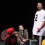 Bahare Rahnama Instagram - "هوندا آدیداس دو " کارگردان و تهیه کننده: اشکان درویشی مجری طدح: خیریه فرشته های بهشتی و مهشید خسروی با تشکر از،پردیس تیاتر شهرزاد هوندا آدیداس این بار : به روایت عکس های حسین خدراتی گریم:شادی قیصری.... پی نوشت:افتخار میکنم که از شروع هر شب با سالن لبریز از تماشاچی پر شور نمایش اجرا رفتیم و از،بچه تا کهنسال همه شاد از،سالن میرن بیرون،خدایا شکرت،بچه ها تشکر.... لینک خرید رو در استوری میگذارم...