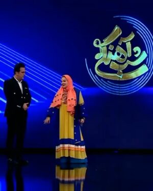Bahare Rahnama Instagram - رو. مادر رو باید هر روز تبریک گفت، به هر زبان و فرهنگی باید بیاد آورد مادر یعنی عشق مادر یعنی زیبایی…
پی نوشت: برای من  روز مادر  روز تولد بانوی دو عالم است اما چون دوستان خارج از کشور محبت کردند و تبریک گفتند بهانه ای شد تا باز بگویم : زیباترین های جهان شما مادرانید و بس….
#مادرانگی#زیبایی#قداست#شب_آهتگی#بهارهرهنما