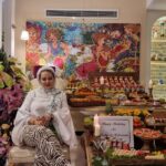 Bahare Rahnama Instagram - آنقدر بزرگ و خانم شده که همه سورپرایز امسالم با هماهنگی جان جهانم انجام شد! با یک تشکر خیلی ویژه از فرانک جانم و مجموعه با سلیقه و بی نظیر: @mado.fingerfood_tehran پی نوشت:تولد#پاییز#بهار#زن_باران پی نوشت:عکس ها کار خواهر جان و دلم : @falifilm /ورق بزنید... Ceeport پی نوشت دو: به احترام شماها که دوستم دارید و خواستید این عکس ها رو گذاشتم ...