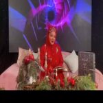 Bahare Rahnama Instagram - جشن همدلی زن باران با حضور گلاویژ موسویان، مریم رهنما و ریحانه نورعلی با هدف آزادی سازی زندانیان مالی و حمایت از بانوان مبتلا به سرطان. @gela_goldgallery @maryamrahnama_makeupartist @reihan_noorali @plus__group #بهاره_رهنما #شب_یلدا #یلدا #زن_باران #آزادی_زندانی