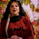 Bahare Rahnama Instagram – روز،عشق 
بهمن یا اسفند 
فرقی نداره …
مهم یک مناسبته که اسم گذاشتیم روش تا عشق رو بیشتر ببینیم و بیشتر انتشار بدیم…
در انتشار این پست برای حمایت از،اگاهی،رسانی جهت  استقلال زنان  کنار ما باشید …
من و دوست عزیزم برای پنج نفر از،فالور های جان که این ویدیو رو به بهترین شکل اجرا کنن هدایایی در نظر گرفتیم ….
ویدیو هاتون رو عینا شکل همین ویدیو برای ما بفرستید…
ما هم  در فاصله روز عشق جهانی تا اسفند ماه و روز عشق ایرانی ویدیو هاتون رو بررسی میکنیم و به قید قرعه به پنچ نفر از بهترین ها در روز اسپندارمز جوایزی خواهیم داد ….
#عشق#یاقوت_تکثیر_میشود #یاقوتیا#یاقوت_شو#نمایش#بهازه_رهنما#سپیده_رفیعیان #زنان_مستقل #نمایش_میدانی#پر_فروش_ها 
@sepideh.rafieeyan 
@@yaghootiaa 
@baahaar_style