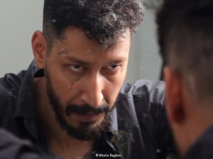 Bahram Afshari Instagram - فاراب:من دو سال تو حبس ثانيه به ثانيه به تو فكر كردم.به اينكه بيام بيرون تورو ببينم ...بعد تو چيكار كردى؟...

كاش فاراب همون تو ميموند 😏😔