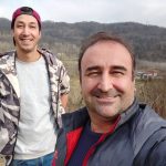 Bahram Afshari Instagram - به افتخار پدر و پسرایی که باهم رفیقن😇😉❤️💙🙏😘 مهران جان ورودت را به پایتخت تبریک عرض مینمایم 😅🤣😘 #بهرام_افشاری #مهران_احمدی #سريال_پايتخت6