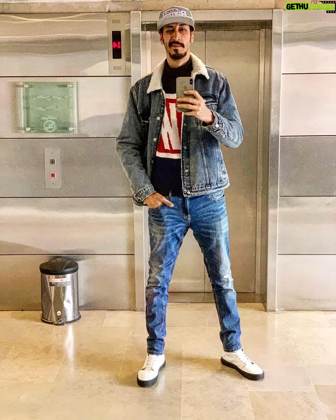 Bahram Afshari Instagram - دوست داشت تو عکس باشه دلم سوخت 😜 #بهرام_افشاری