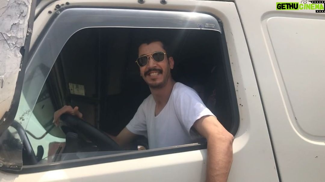 Bahram Afshari Instagram - اف هاش سوار شدیم زمانی که مد نبود فداتون❤️🙏🙏🙏🙏 #بهرام_افشاری