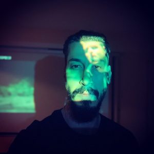 Bahram Afshari Instagram - .
مَن مَنِ مَن ، مَن مَنِ بی رنگ و بی تأثیر نیست
هیچ کس با مَن مَنِ مَن ، مثل مَن درگیر نیست
شعر:ناصر فیض