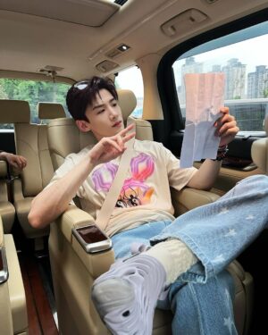 Bai Jingting Instagram - 