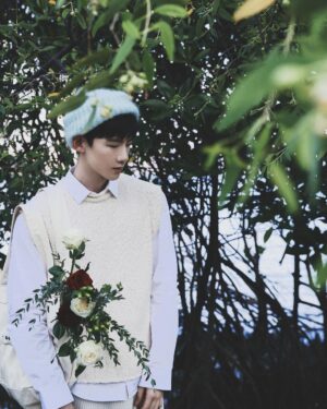 Bai Jingting Instagram - 👑👑👑
🌹🌹🌹