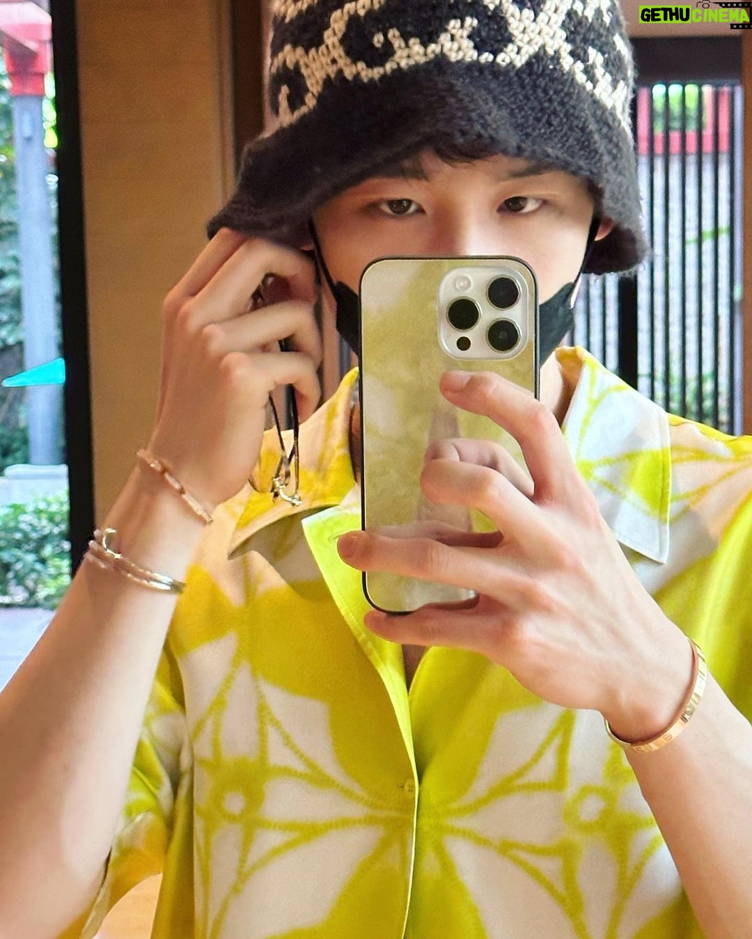 Bai Jingting - 170.2K Likes - 🌴