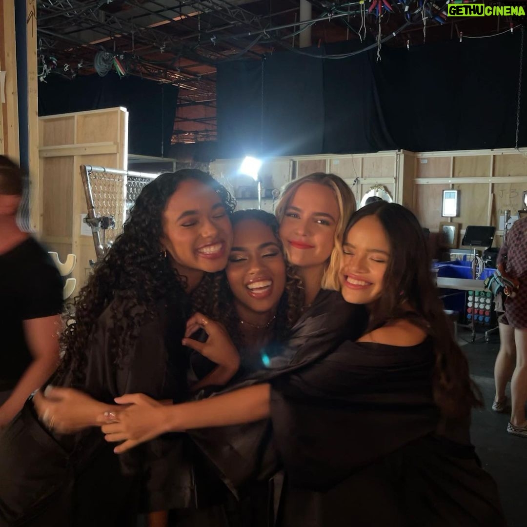 Bailee Madison Instagram - That’s a wr🅰️p on season 2 of @prettylittleliars (I can’t believe I’m saying that!) This summer season sure did have its surprises… but in all honesty, it was all in perfect, chaotic, DEEPLY loving and supportive PLL fashion. We had a final girl summer, then a final girl strike, and then finally a final girl winter (for summer!) to wrap up the season. And it was packed with the most enriching and fulfilling memories. To our PHENOMENALLY talented and equally as kind, gracious and loving crew- thank you for sticking by our side through every single moment. Thank you for being the safe space behind the camera, for believing in us, each other and our show, and for running straight back to us when the strike lifted to finish out our last bit of work. I already miss our days together madly! There’s no other way to describe it except for magical. This show, and our set, truly feels like magic every day and it is so sacred to us all. Thank you and A HUGE CONGRATULATIONS to @writerras , @lindsaycbring !!! @jimmyg517 who was with us all summer! and our entire PLL writing staff on what I truly believe to be one hell of a season.. one that holds all the heart and uniqueness of our first, but that is even more DARING, SCARY & ADDICTING. I love you, and am always inspired by and grateful for you. Lastly to my ladies, we did the damn thing. I couldn’t love you 5 more and I feel so very lucky to be going through my 20’s with you…. I know we’re just getting started 🤍🤍🤍 what a joy it is to film with you, to be delirious with you and to spend basically every waking moment with you. There’s so much more I can’t wait to share and talk about, but for now I’m just trying to process the whirlwind of the last 10 months, and soak in everything we did. My adrenaline is still pumping and, for that feeling, I couldn’t be more grateful. @streamonmax 🔪🔪❤️ @warnerbrostv let’s goooo School’s out (for now 🤪) And we will see you all SOON!!
