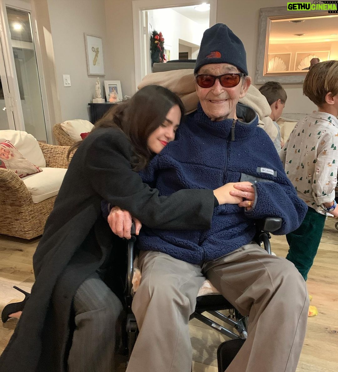 Bailee Madison Instagram - Grandpapa 🤍🤍 Monday October 23rd my grandpapa passed away… a few hours after I landed back in LA after flying to FL where I was able to give him another hug. To say I’m grateful for the moment to see him would be an understatement. Grandpapa was a man full of love and light, who demanded to be loved and to love, who found the joys of family, falling in love, and making memories, the most important. His heart beamed through him always. I will miss him dearly, and as much as I wish he could be by my side through the next big phases of life as I grow older, I do know I will carry him with me and feel him in my heart always. 98 years of life and love. And now, he has returned to my grandma, the love of his life. Raising a glass of wine to you Grandpapa. I love you with all my heart.