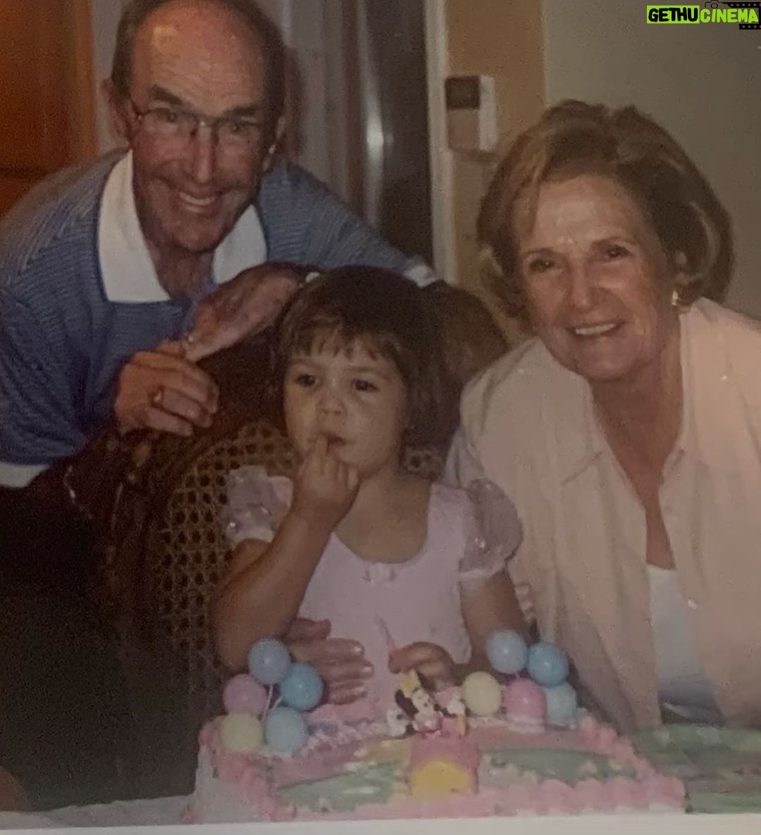 Bailee Madison Instagram - Grandpapa 🤍🤍 Monday October 23rd my grandpapa passed away… a few hours after I landed back in LA after flying to FL where I was able to give him another hug. To say I’m grateful for the moment to see him would be an understatement. Grandpapa was a man full of love and light, who demanded to be loved and to love, who found the joys of family, falling in love, and making memories, the most important. His heart beamed through him always. I will miss him dearly, and as much as I wish he could be by my side through the next big phases of life as I grow older, I do know I will carry him with me and feel him in my heart always. 98 years of life and love. And now, he has returned to my grandma, the love of his life. Raising a glass of wine to you Grandpapa. I love you with all my heart.