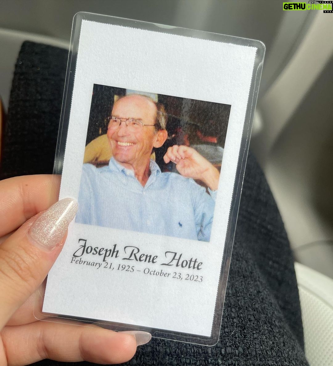 Bailee Madison Instagram - Grandpapa 🤍🤍 Monday October 23rd my grandpapa passed away… a few hours after I landed back in LA after flying to FL where I was able to give him another hug. To say I’m grateful for the moment to see him would be an understatement. Grandpapa was a man full of love and light, who demanded to be loved and to love, who found the joys of family, falling in love, and making memories, the most important. His heart beamed through him always. I will miss him dearly, and as much as I wish he could be by my side through the next big phases of life as I grow older, I do know I will carry him with me and feel him in my heart always. 98 years of life and love. And now, he has returned to my grandma, the love of his life. Raising a glass of wine to you Grandpapa. I love you with all my heart.