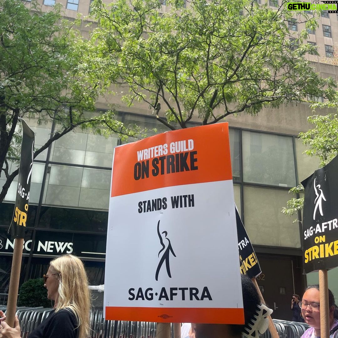 Bailee Madison Instagram - Beyond proud and filled with appreciation to stand in solidarity with the WGA and #sagaftra , and to be a witness to all of the unions standing firm, strong and UNITED. This truly is a moment in history, and is simply a choice of right or wrong. What our unions are asking for couldn’t be more fair or reasonable, and we are at a pivotal moment where the safety of humanity is being threatened. I love what I do with every ounce of me. I started when I was 3 years old, and got my sag card in 2006… Nothing is more magical or special than being a witness to hundreds of humans, sharing their talents, their hearts, their time, their passion and their belief all for the sake of creating art for people to sit down, escape and enjoy. It takes a village to bring something to life and to your screen, and there are so many incredible and gifted people behind the camera that the audience doesn’t get to see. It’s not just a hobby, or for fun… it is our life and our breath and our everything. And as we walked the streets of NYC, the energy was palpable showcasing just that. Making movies and making shows is all I’ve ever known, and my entire heart is ever beating for this industry, and everyone a part of it. I’ll be on the picket line 🤍 #wgastrong #sagaftrastrong