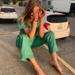 Bailee Madison Instagram – Spoiler alert: @mrjerryoc is right… we get INTO it. #PlayDead is streaming now on @tubi and your reactions have been everythingggg! Hope you love our wildly intense, FUN & batshit game of 🐱 & 🐁 !! We truly had the best time making it. #JerryFanForLife