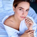 Bailee Madison Instagram - Bare with @the.baremag 💫