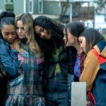 Bailee Madison Instagram - Thursdays are extra special now.. Se🅰️son One of @prettylittleliars Original Sin dropped a week ago today! ❤️ ALL episodes are out now on @hbomax so you can binge awayyyyy! Thinking about my girls, our cast, our incredible crew (who became family, and gave everything to our show day in/day out and made everything you watched happen with a smile on their face) & of course @writerras & @lindsaycbring extra hard today! Thank YOU all for seeing our show the way you have, and for embracing it. It’s a pretty surreal thing to witness… welcome to the family.. may this only be the beginning ❤️ Film pics by: @maiareficco @tomatit0cherry_ 🦎