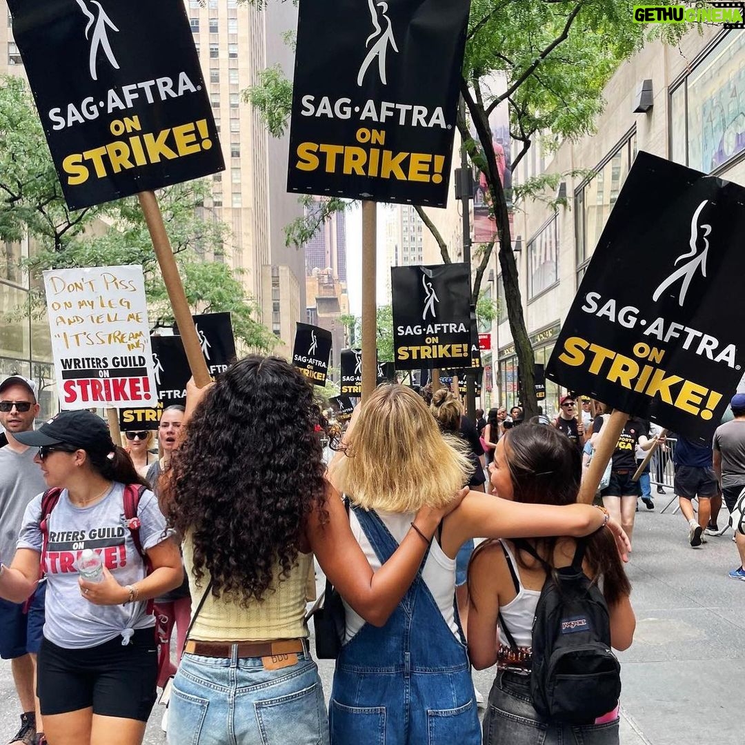 Bailee Madison Instagram - Beyond proud and filled with appreciation to stand in solidarity with the WGA and #sagaftra , and to be a witness to all of the unions standing firm, strong and UNITED. This truly is a moment in history, and is simply a choice of right or wrong. What our unions are asking for couldn’t be more fair or reasonable, and we are at a pivotal moment where the safety of humanity is being threatened. I love what I do with every ounce of me. I started when I was 3 years old, and got my sag card in 2006… Nothing is more magical or special than being a witness to hundreds of humans, sharing their talents, their hearts, their time, their passion and their belief all for the sake of creating art for people to sit down, escape and enjoy. It takes a village to bring something to life and to your screen, and there are so many incredible and gifted people behind the camera that the audience doesn’t get to see. It’s not just a hobby, or for fun… it is our life and our breath and our everything. And as we walked the streets of NYC, the energy was palpable showcasing just that. Making movies and making shows is all I’ve ever known, and my entire heart is ever beating for this industry, and everyone a part of it. I’ll be on the picket line 🤍 #wgastrong #sagaftrastrong
