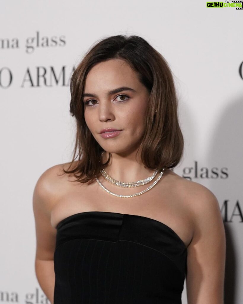 Bailee Madison Instagram - Celebrating @armanibeauty ✨✨ thank you for the girls night out, filled with the juiciest prisma lip gloss, prisma martini’s and catch up with friends (!!!) xxxxx #armanibeauty Makeup: @karayoshimotobua Hair: @saratess Styling: @elkin @britelkin @kakeykake 🤍