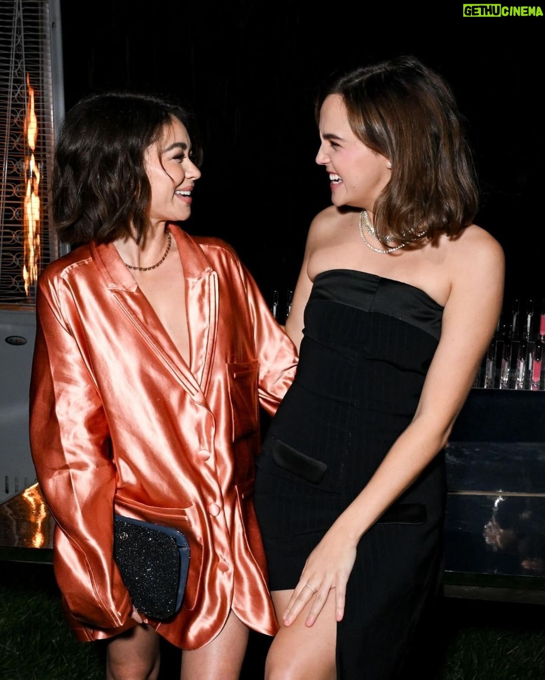 Bailee Madison Instagram - Celebrating @armanibeauty ✨✨ thank you for the girls night out, filled with the juiciest prisma lip gloss, prisma martini’s and catch up with friends (!!!) xxxxx #armanibeauty Makeup: @karayoshimotobua Hair: @saratess Styling: @elkin @britelkin @kakeykake 🤍